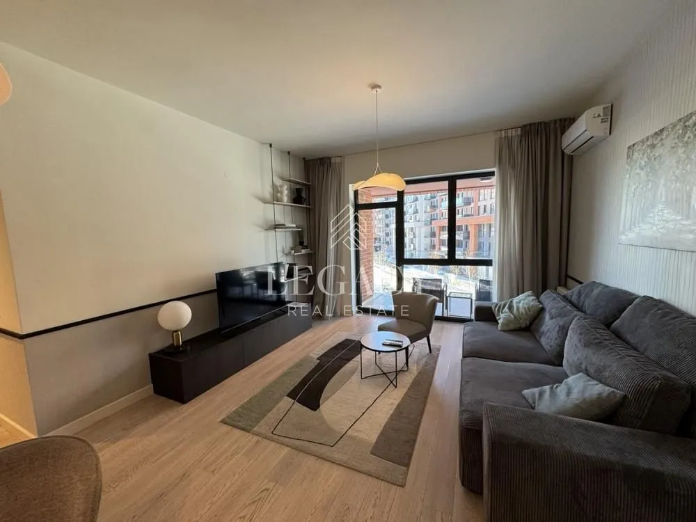 Rent, three bedroom apartment, 80m², Savski Venac, Beograd