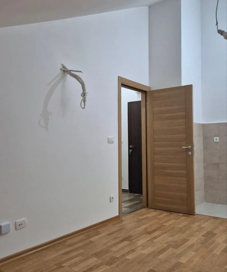 Prodaja, jednosoban stan, 40m², Stari Aerodrom, Podgorica