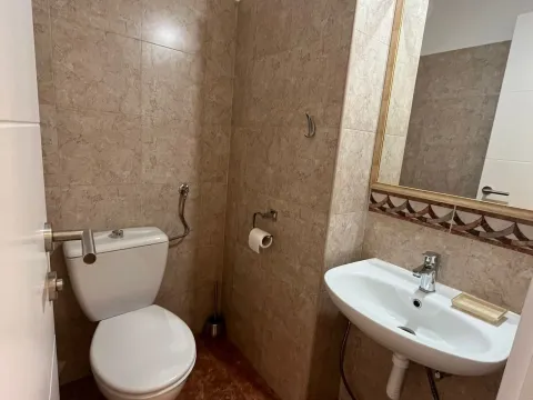 Izdavanje, trosoban stan, 75m², Novi Beograd Blok 30, Novi Beograd Sve Podlokacije - image 20