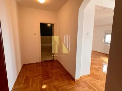Prodaja, četvorosoban stan, 117m², Bulevar Evrope, Novi Sad Sve Podlokacije - image 11