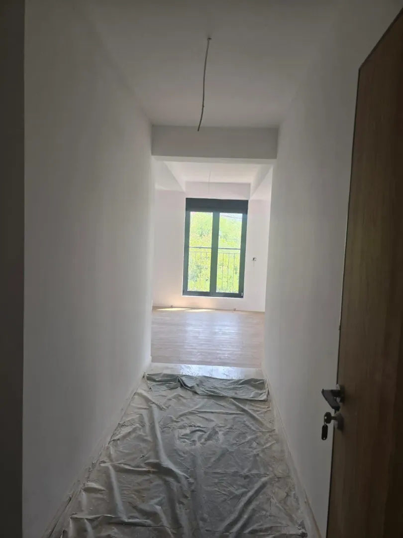 Prodaja, jednosoban stan, 58m², Dobrota, Kotor