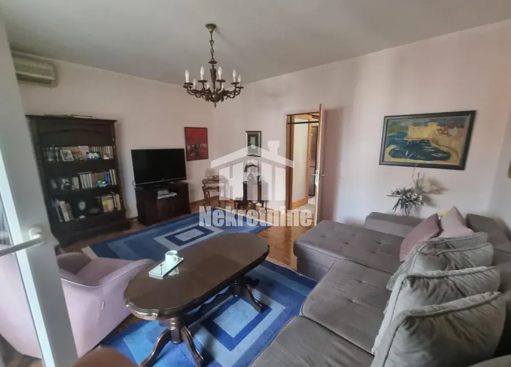 Sale, four bedroom apartment, 100m², Zemun Sve Podlokacije, Beograd