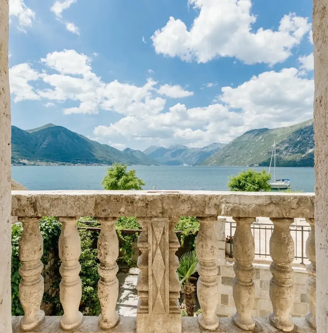 Prodaja, kuća, 370m², Kotor, Crna Gora