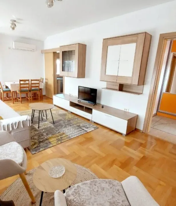 Sale, one bedroom apartment, 46m², Stari Aerodrom, Podgorica