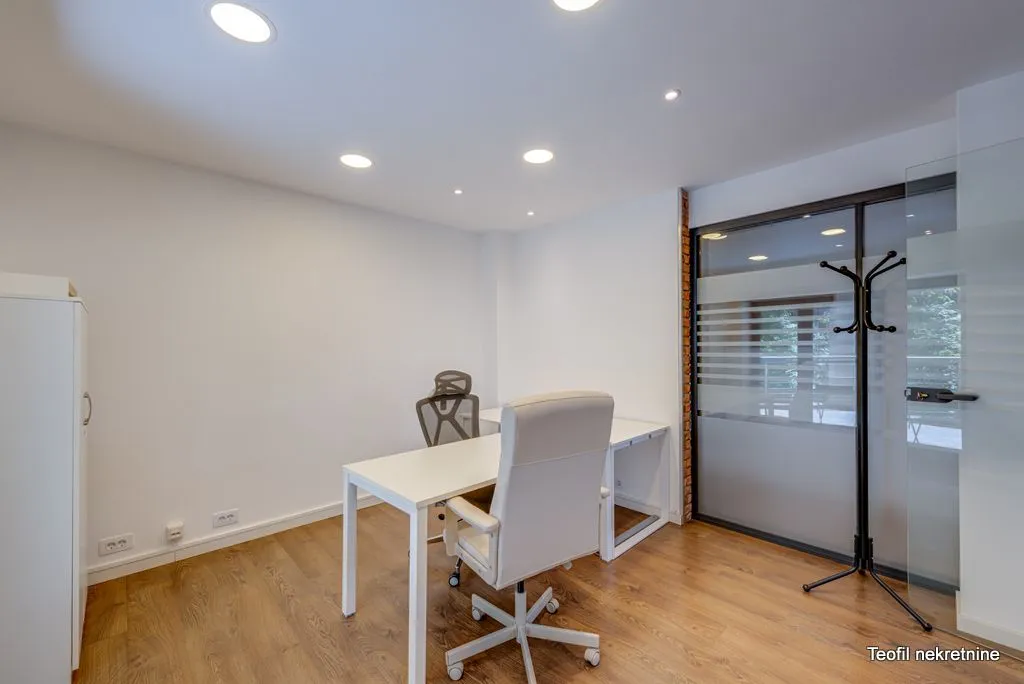 Rent, office space, 230m², Stari Grad, Beograd