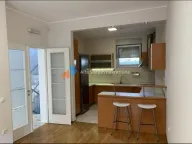 Izdavanje, kuća, 220m², Savski Venac, Beograd - image 12
