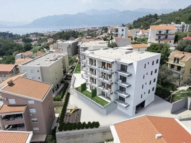Prodaja, stan, 44m², Tivat, Crna Gora