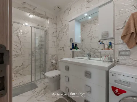 Sale, house, 410m², Blizikuće, Budva - image 28