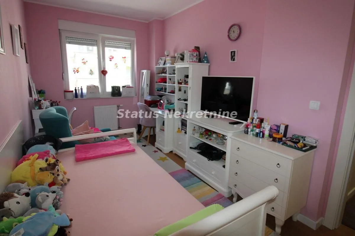 Prodaja, četvorosoban stan, 95m², Podbara, Novi Sad Sve Podlokacije