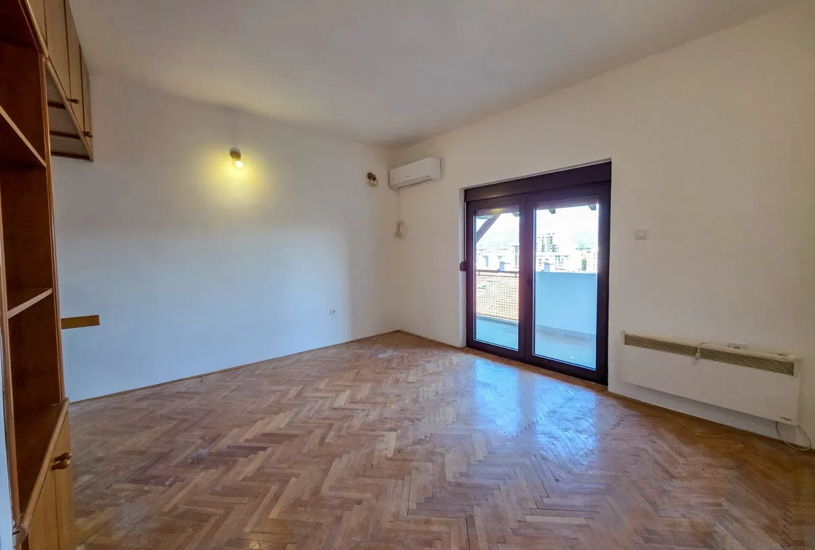 Rent, one bedroom apartment, 55m², Momišići, Podgorica