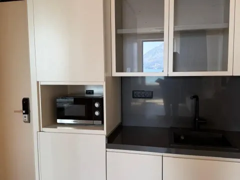 Sale, one bedroom apartment, 51m², Bečići, Budva - image 11