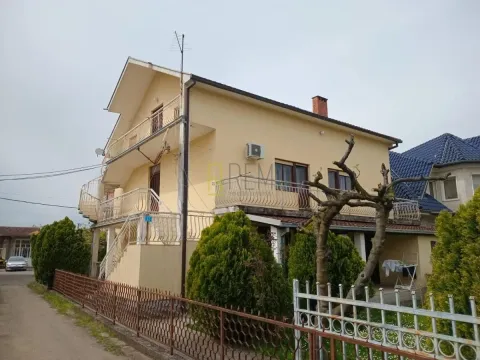 Sale, three bedroom apartment, 90m², Zagorič, Podgorica - image 1
