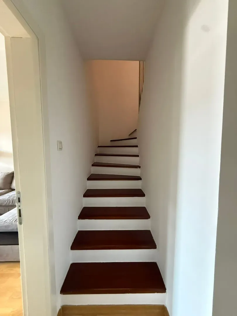 Izdavanje, dvosoban stan, 83m², Preko Morače, Podgorica