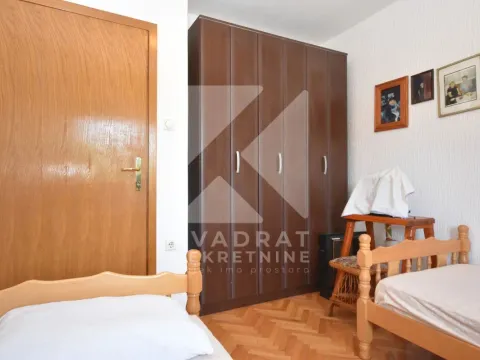 Prodaja, kuća, 320m², Murtovina, Podgorica - image 28