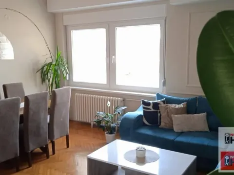 Prodaja, četvorosoban stan, 91m², Centar, Novi Sad - image 2