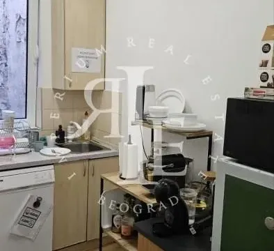 Izdavanje, poslovni prostor, 130m², Stari Grad, Beograd - image 16