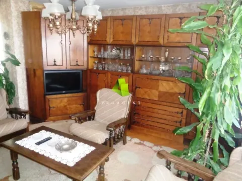 Prodaja, trosoban stan, 76m², Medijana, Niš - image 2