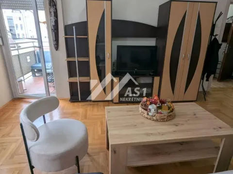 Izdavanje, jednosoban stan, 40m², Grbavica, Novi Sad Sve Podlokacije - image 2