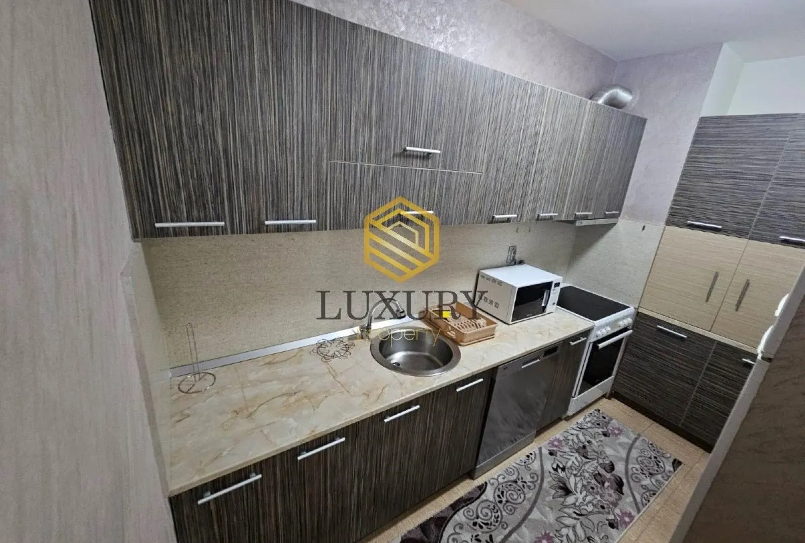 Izdavanje, jednosoban stan, 47m², Stari Aerodrom, Podgorica