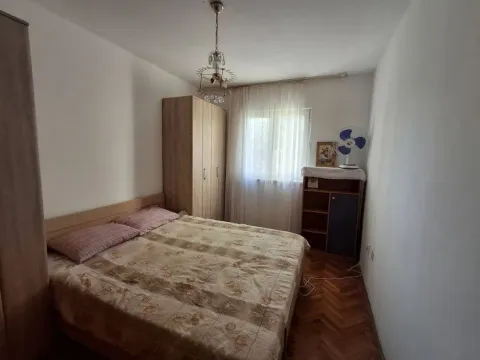 Izdavanje, jednosoban stan, 56m², Centar, Bar - image 4