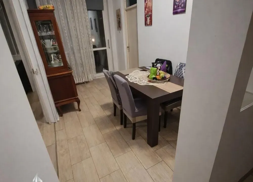 Sale, three bedroom apartment, 86m², Novi Beograd Blok 63, Novi Beograd Sve Podlokacije