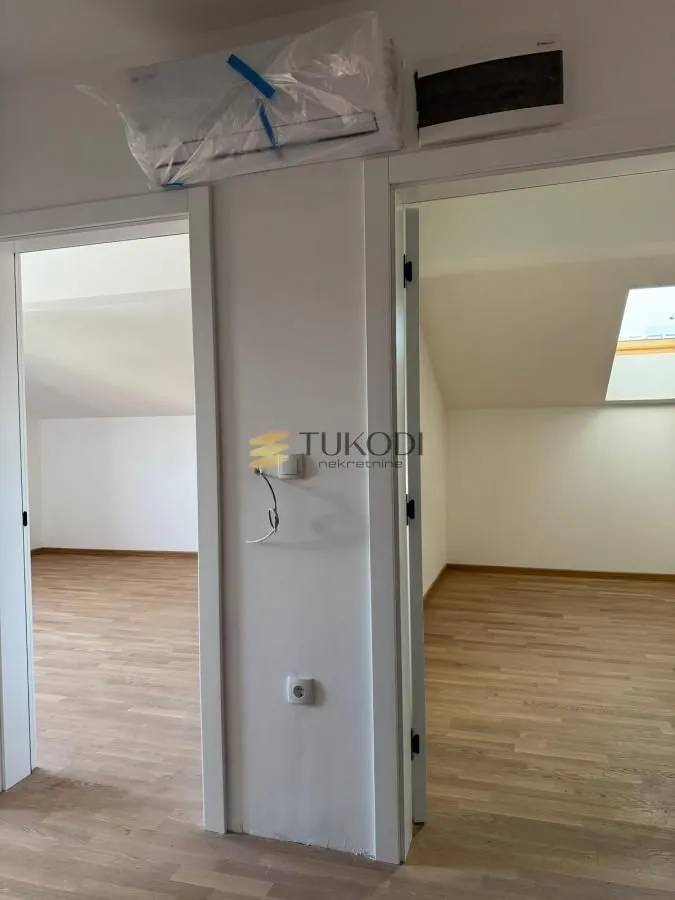 Prodaja, četvorosoban stan, 121m², Vrbas, Novi Sad