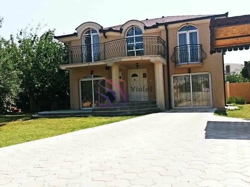 Rent, house, 200m², Donja Gorica, Podgorica