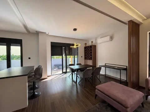 Sale, house, 150m², Donja Gorica, Podgorica - image 8