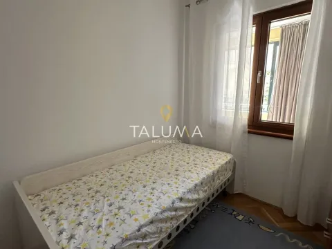 Rent, two bedroom apartment, 74m², Gorica C, Podgorica - image 6