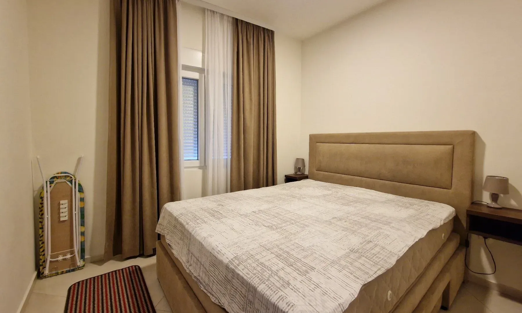 Rent, one bedroom apartment, 45m², Bečići, Budva