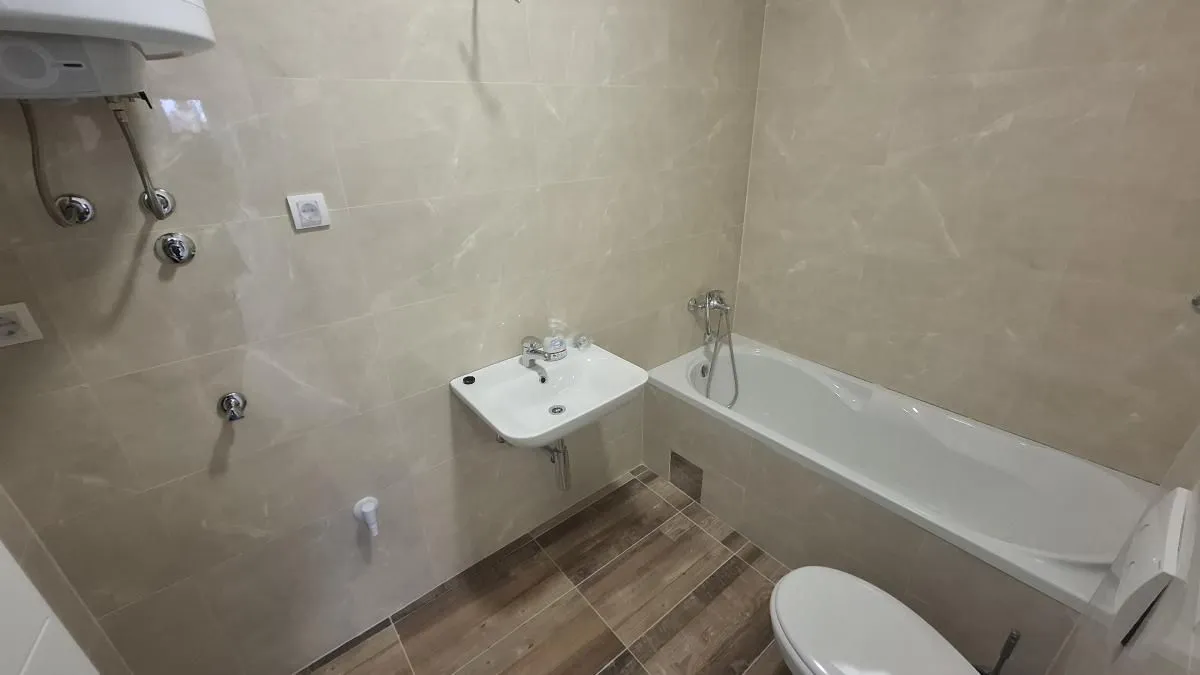 Izdavanje, četvorosoban stan, 88m², Telep, Novi Sad Sve Podlokacije
