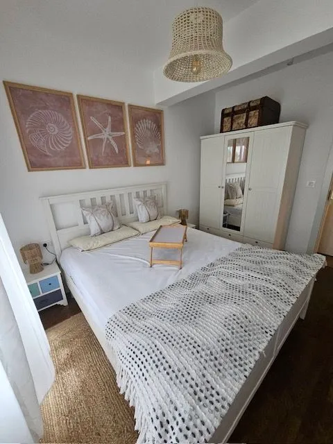 Izdavanje, jednosoban stan, 44m², Mainski Put, Budva