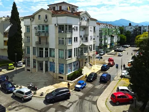 Prodaja, stan, 43m², Preko Morače, Podgorica - image 10