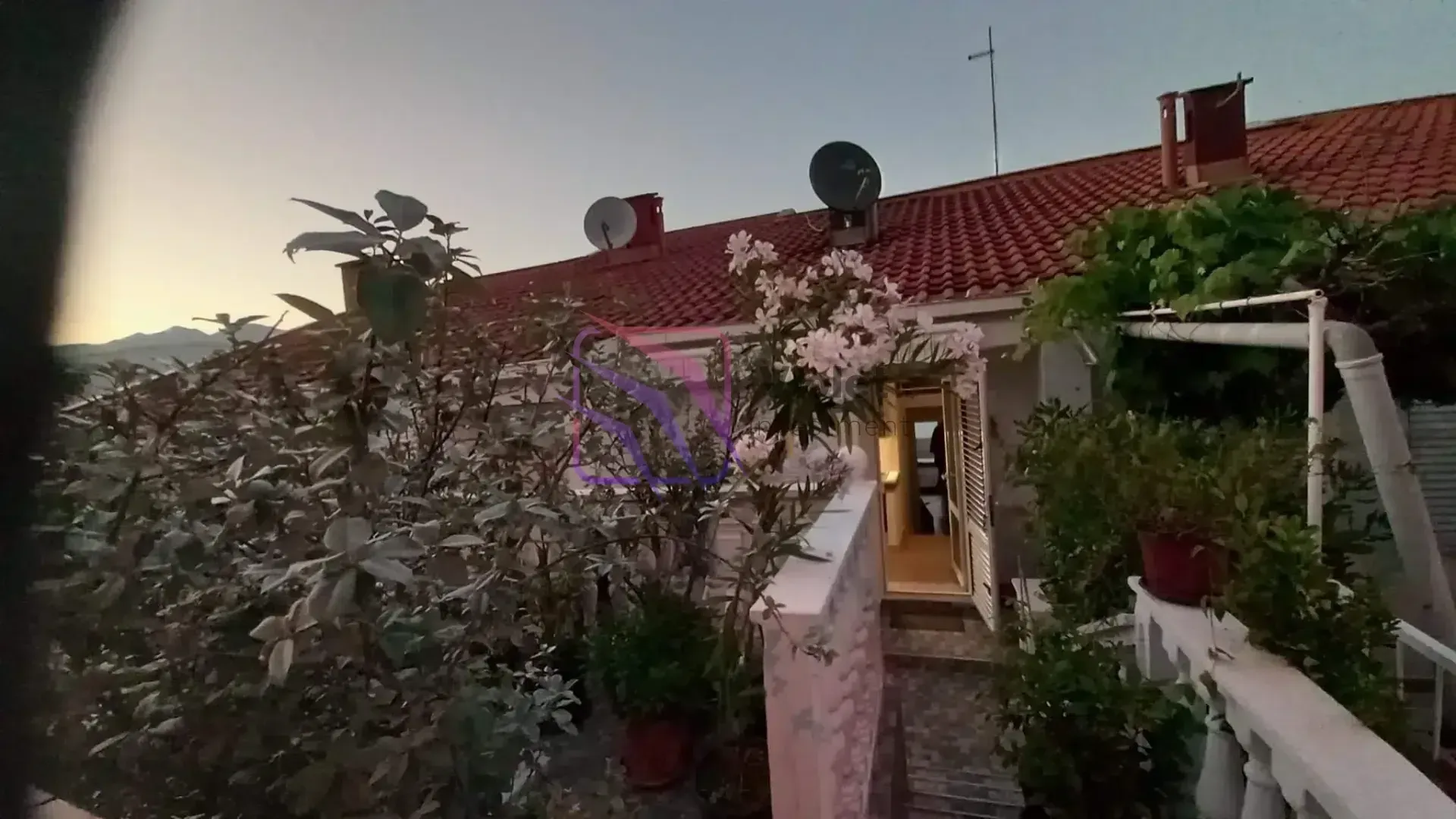 Sale, two bedroom apartment, 69m², Šušanj, Bar