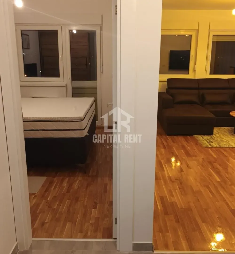 Izdavanje, dvosoban stan, 47m², Ledine, Beograd