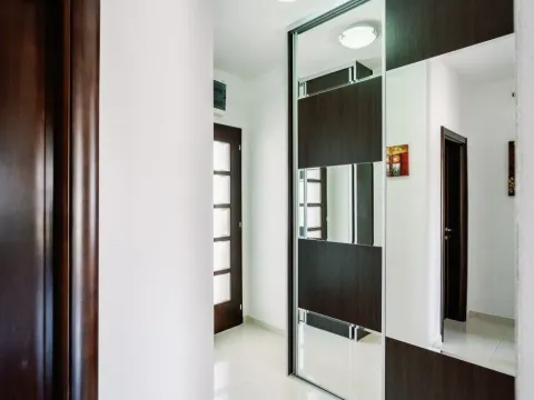 Sale, two bedroom apartment, 76m², Budva, Crna Gora - image 11