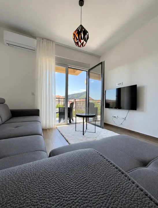 Prodaja, jednosoban stan, 42m², Rozino, Budva