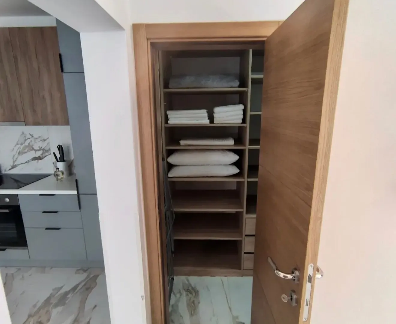 Rent, one bedroom apartment, 50m², Donja Lastva, Tivat