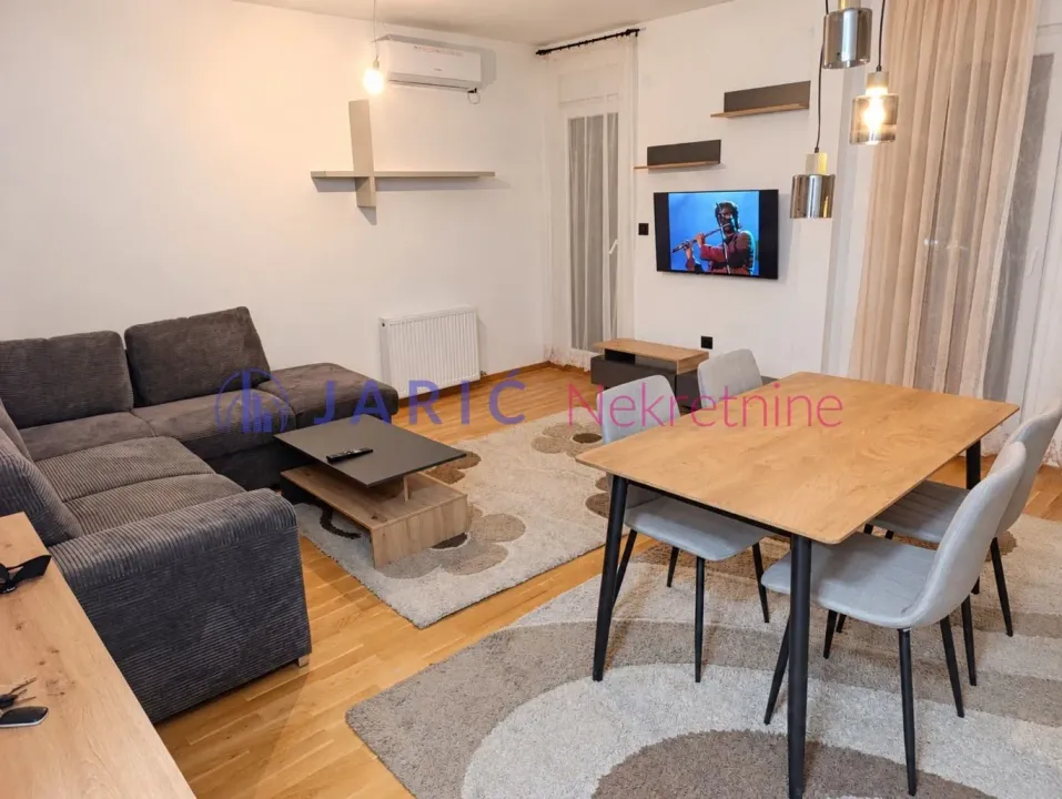 Izdavanje, dvosoban stan, 52m², Kaludjerica, Grocka