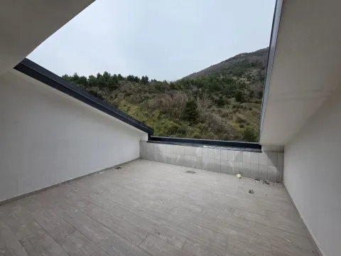 Prodaja, dvosoban stan, 85m², Bečići, Budva - image 4