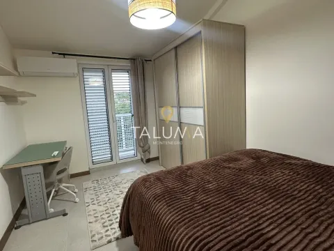 Izdavanje, trosoban stan, 114m², Momišići, Podgorica - image 8