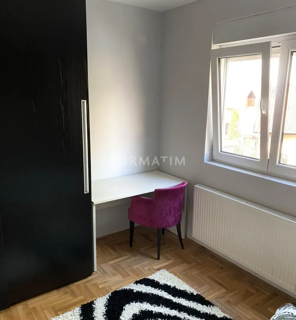 Izdavanje, trosoban stan, 65m², Banjica, Voždovac Sve Podlokacije
