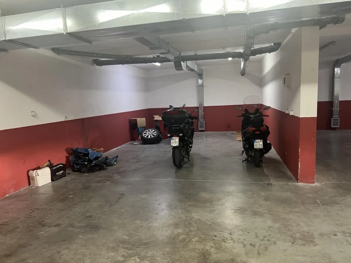 Rent, two bedroom apartment, 81m², Kotor, Crna Gora