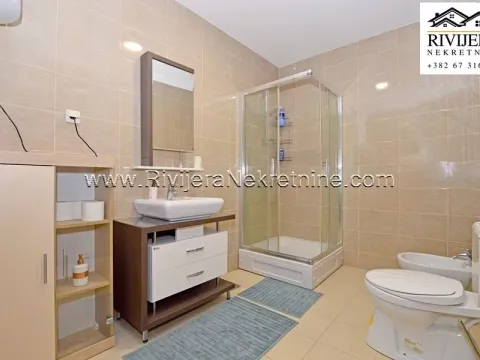 Prodaja, trosoban stan, 220m², Topla, Herceg Novi - image 12