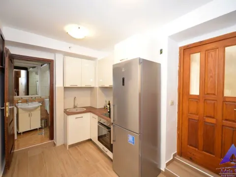 Prodaja, jednosoban stan, 52m², Grad, Kotor - image 3