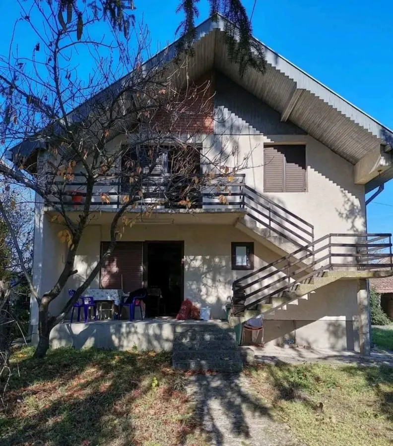 Prodaja, kuća, 158m², Šantarovac, Jagodina
