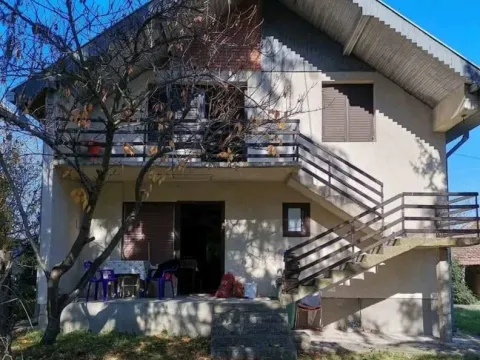 Sale, house, 158m², Šantarovac, Jagodina