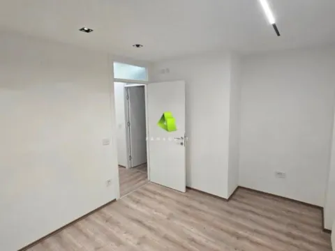 Sale, three bedroom apartment, 89m², Medijana, Niš - image 8
