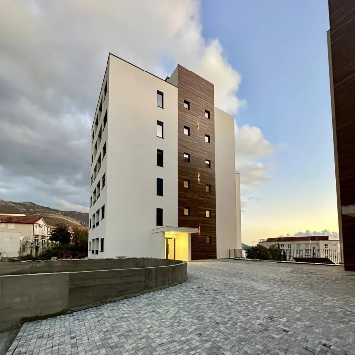 Sale, two bedroom apartment, 47m², Centar, Budva
