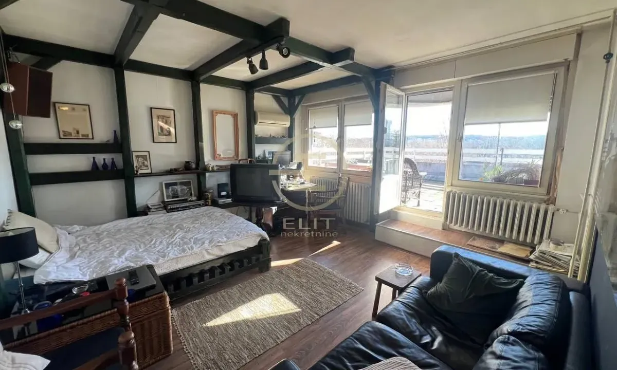 Prodaja, četvorosoban stan, 208m², Liman 3, Novi Sad Sve Podlokacije